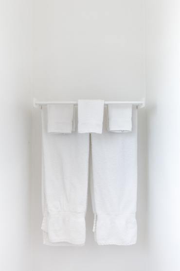 Premium Hand Towels (Box of 80)